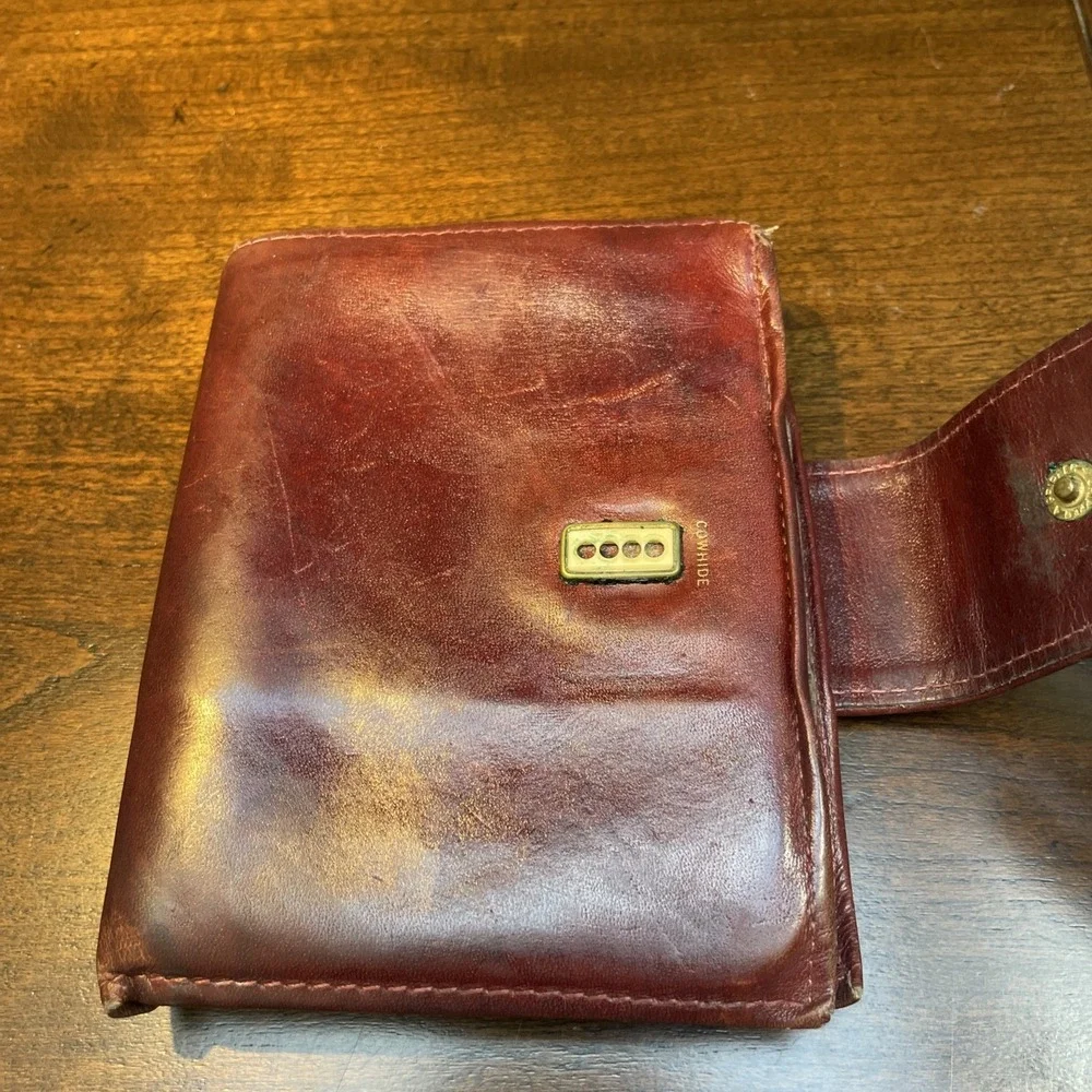 VTG Rolfs Wallet Men's Cowhide Wine Burgundy Cards Photos NOS 5